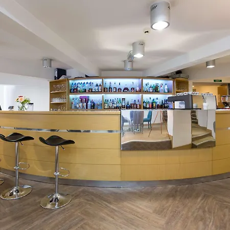 Hotel Putnik 3*