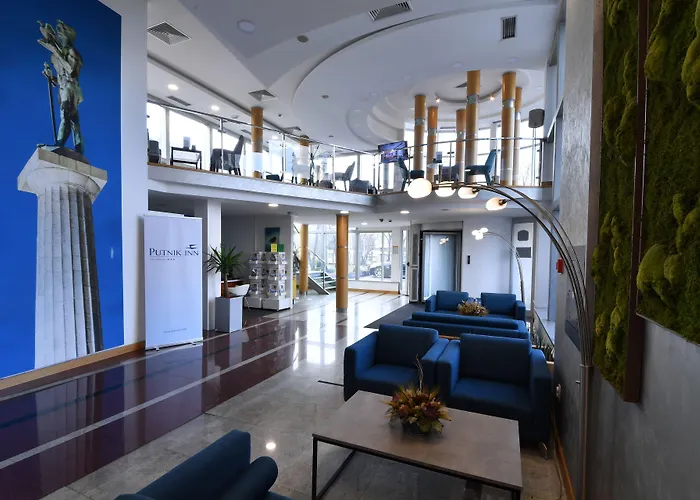 Putnik Hotel 3*